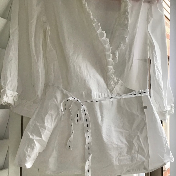 Wrap around blouse NWT - Picture 10 of 16